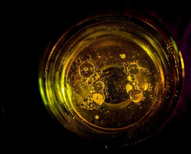 Photo of dirty cooking oil