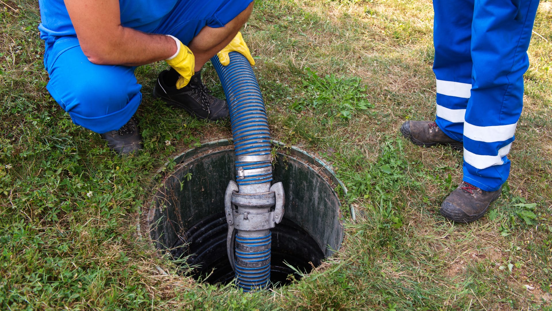 are garbage disposals bad for septic tanks